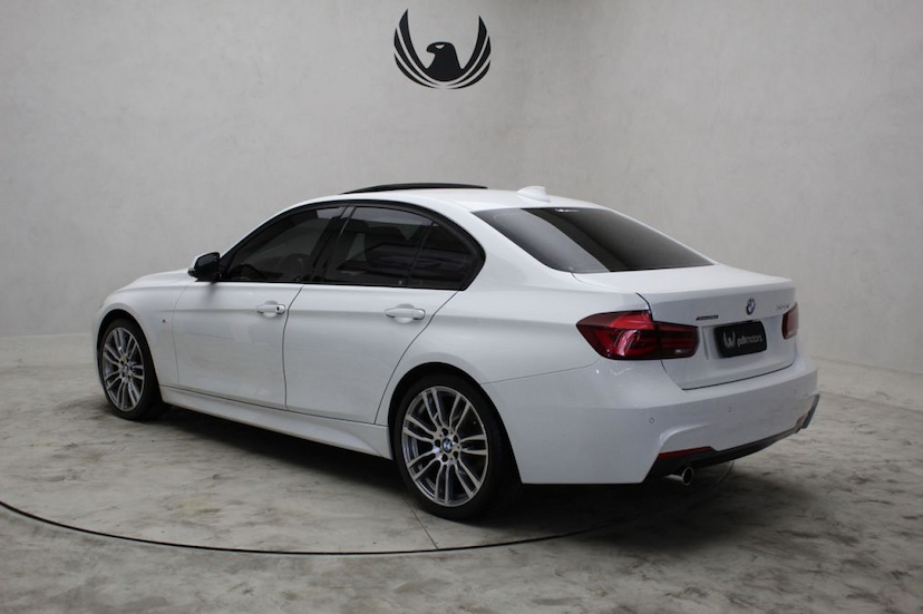 Foto do veículo BMW  320I M SPORT GP 2018 27.061 KM 139.900,00