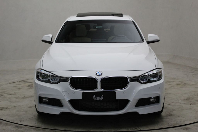 Foto do veículo BMW  320I M SPORT GP 2018 27.061 KM 139.900,00