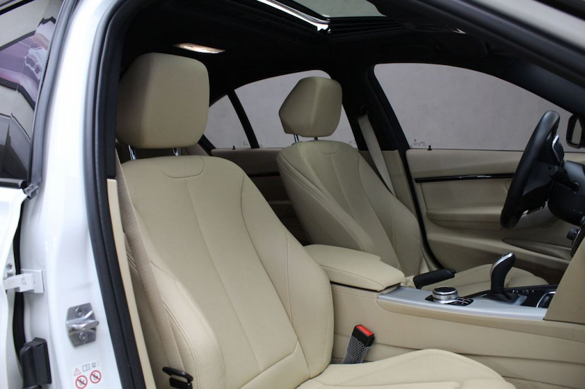 Foto do veículo BMW  320I M SPORT GP 2018 27.061 KM 139.900,00