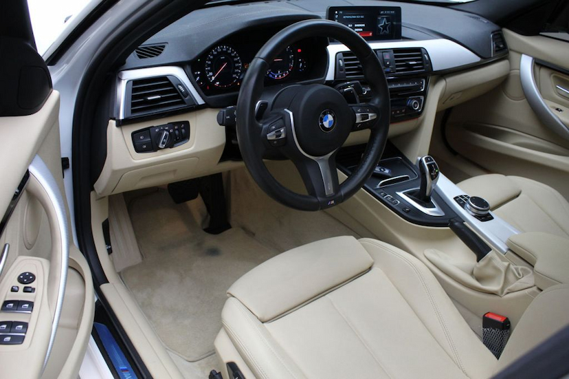 Foto do veículo BMW  320I M SPORT GP 2018 27.061 KM 139.900,00