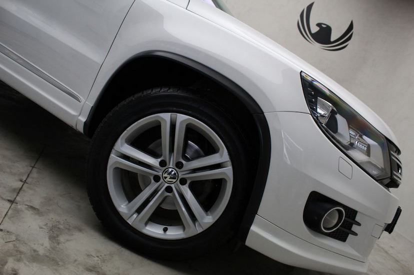 Foto do veículo VOLKSWAGEN  TIGUAN 2.0 R-LINE 2013 59.160 KM 69.900,00
