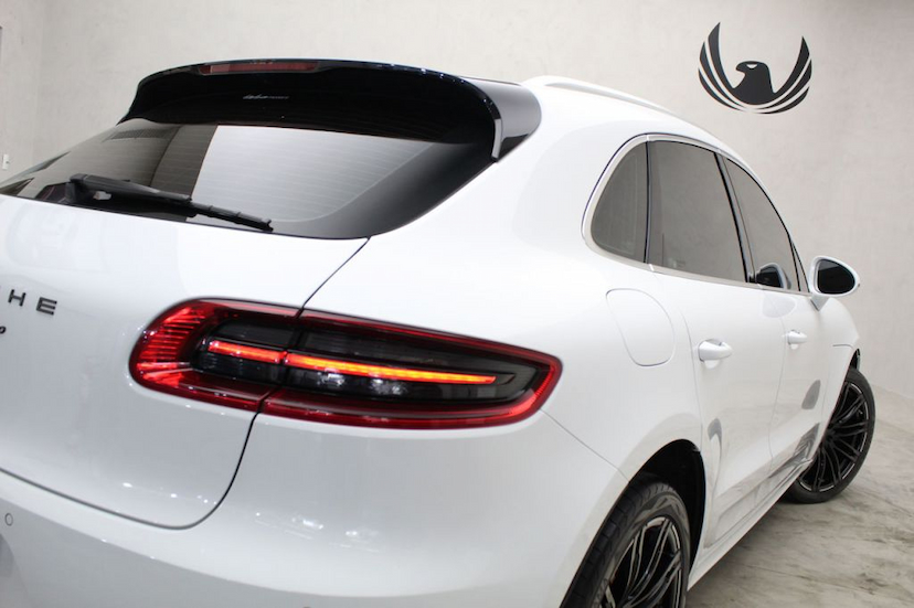 Foto do veículo PORSCHE  MACAN TURBO 2015 36.053 KM 285.000,00
