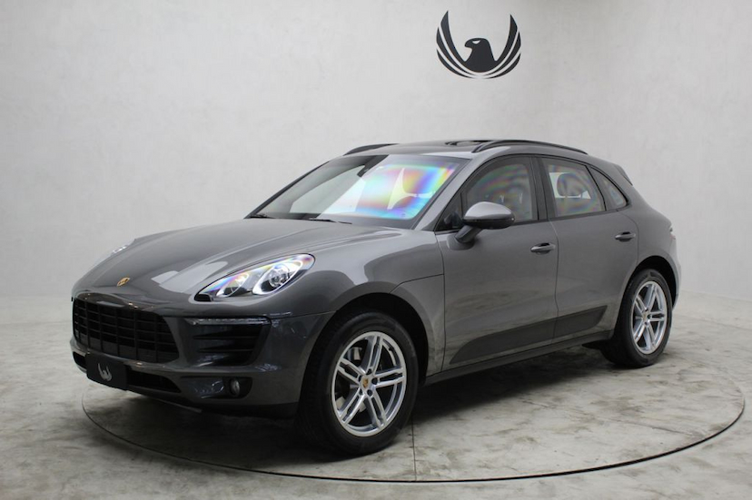 Foto do veículo PORSCHE  MACAN 2015 45.330 KM 245.000,00