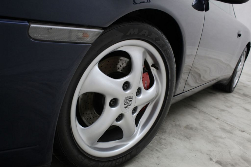 Foto do veículo PORSCHE  911 CARRERA 1998 57.226 KM 189.000,00