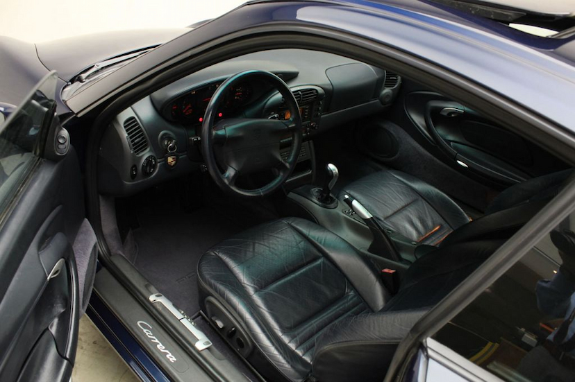 Foto do veículo PORSCHE  911 CARRERA 1998 57.226 KM 189.000,00