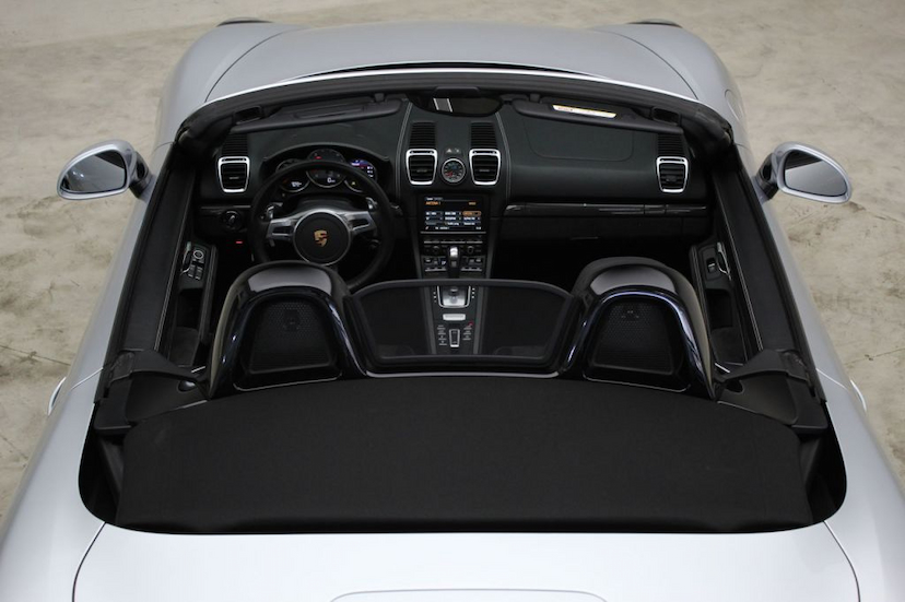 Foto do veículo PORSCHE  BOXSTER GTS 2015 19.460 KM 389.000,00