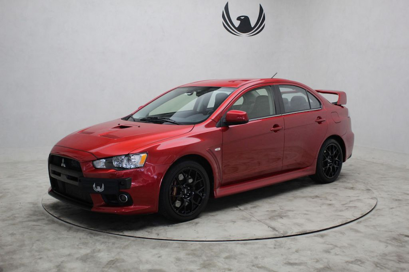 Foto do veículo MITSUBISHI  LANCER EVOLUTION X 2014 29.860 KM 135.000,00