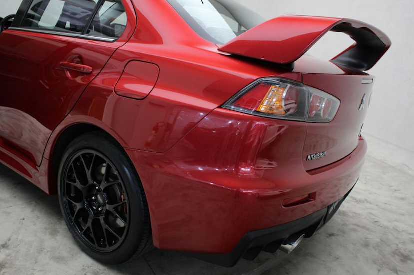 Foto do veículo MITSUBISHI  LANCER EVOLUTION X 2014 29.860 KM 135.000,00