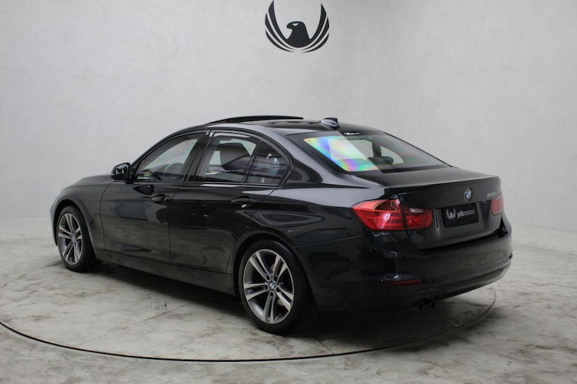 Foto do veículo BMW  328I SPORT GP 2014 55.301 KM 102.900,00