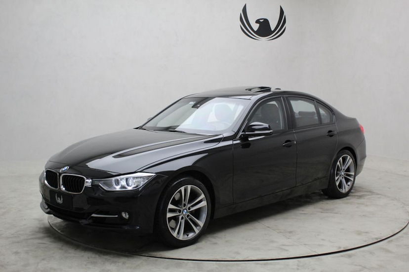 Foto do veículo BMW  328I SPORT GP 2014 55.301 KM 102.900,00