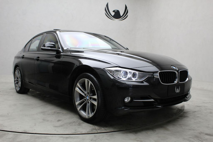 Foto do veículo BMW  328I SPORT GP 2014 55.301 KM 102.900,00