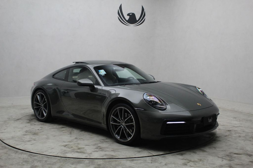Foto do veículo PORSCHE  911 CARRERA 2020 1.077 KM 659.000,00