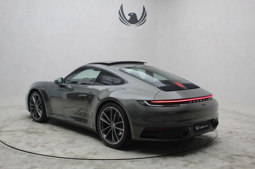 Foto do veículo PORSCHE  911 CARRERA 2020 1.077 KM 659.000,00