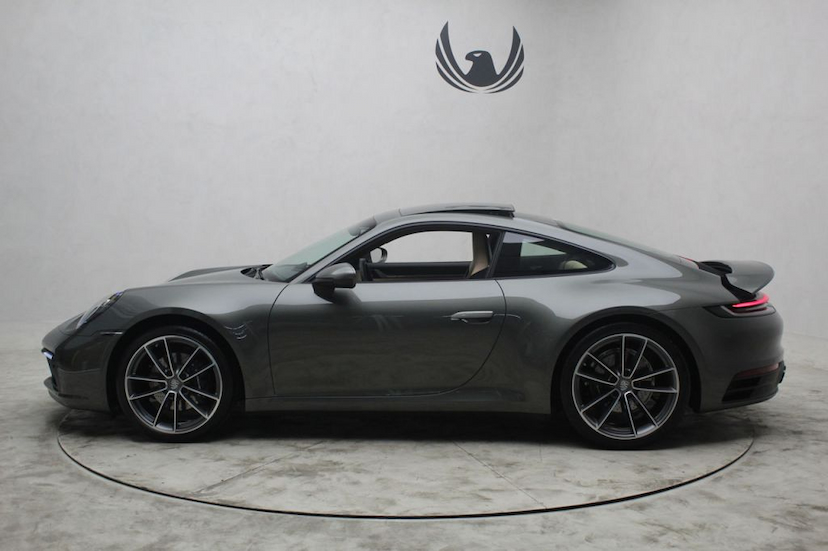 Foto do veículo PORSCHE  911 CARRERA 2020 1.077 KM 659.000,00