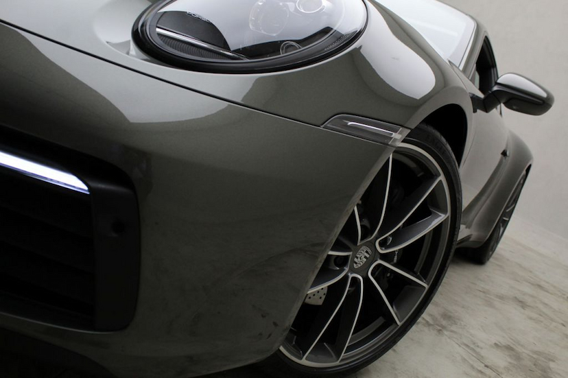 Foto do veículo PORSCHE  911 CARRERA 2020 1.077 KM 659.000,00
