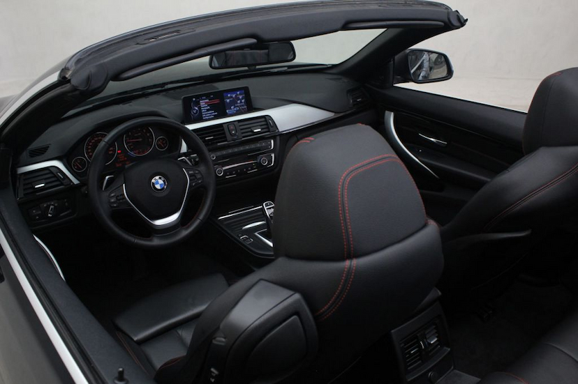Foto do veículo BMW  428I CABRIOLET 2015 29.240 KM 159.000,00