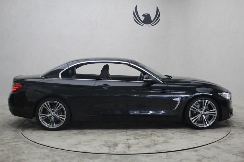 Foto do veículo BMW  428I CABRIOLET 2015 29.240 KM 159.000,00