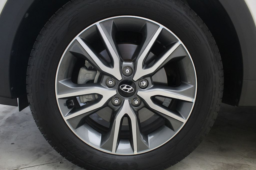 Foto do veículo HYUNDAI  CRETA 2018 22.630 KM 78.000,00