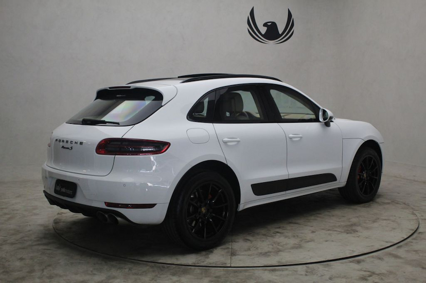 Foto do veículo PORSCHE  MACAN S 2015 60.017 KM 289.000,00
