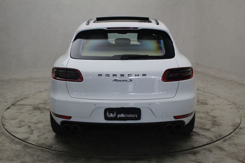 Foto do veículo PORSCHE  MACAN S 2015 60.017 KM 289.000,00