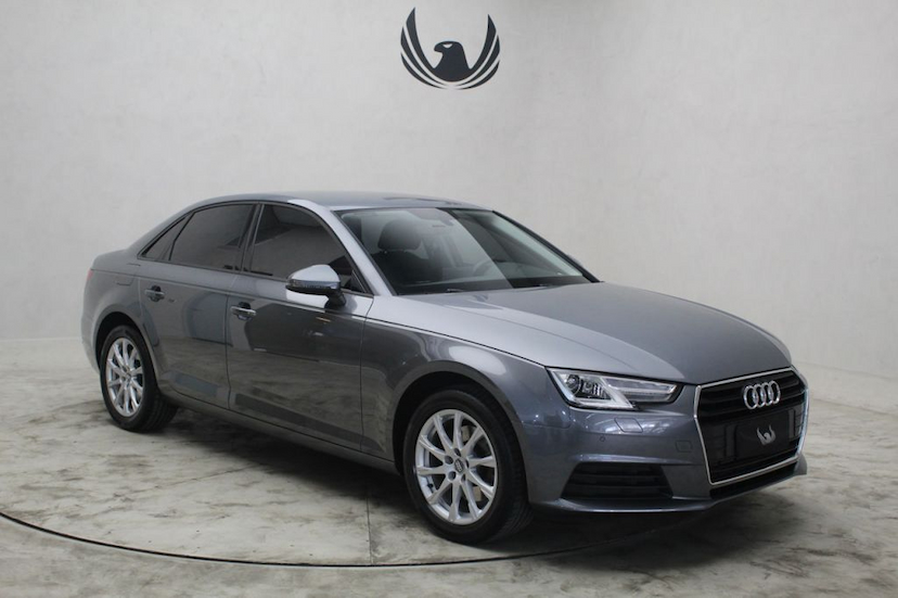 Foto do veículo AUDI  A4 ATTRACTION 2018 27.025 KM 112.000,00