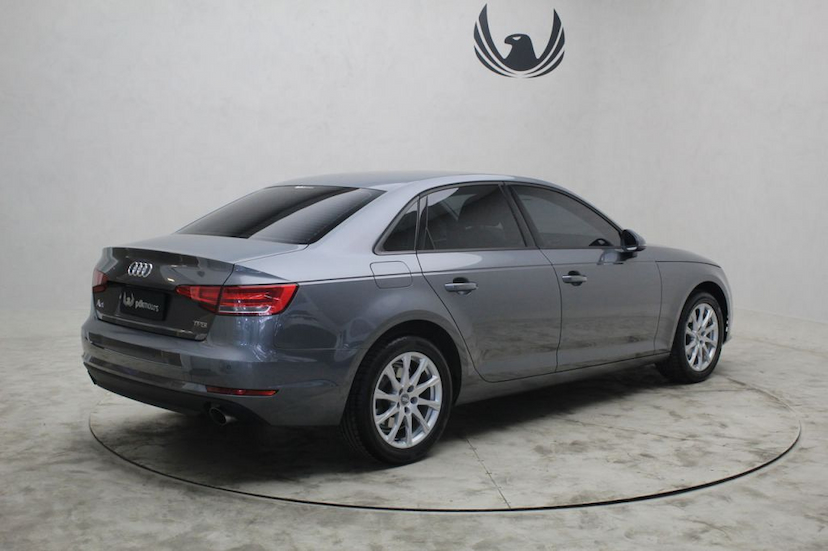Foto do veículo AUDI  A4 ATTRACTION 2018 27.025 KM 112.000,00