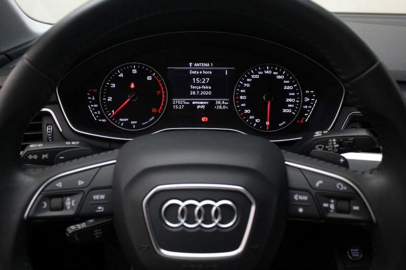 Foto do veículo AUDI  A4 ATTRACTION 2018 27.025 KM 112.000,00