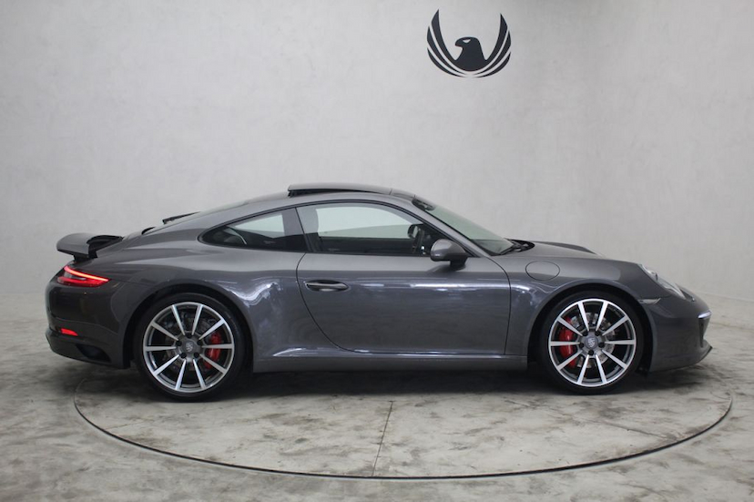 Foto do veículo PORSCHE  911 CARRERA S 2017 10.117 KM 555.000,00