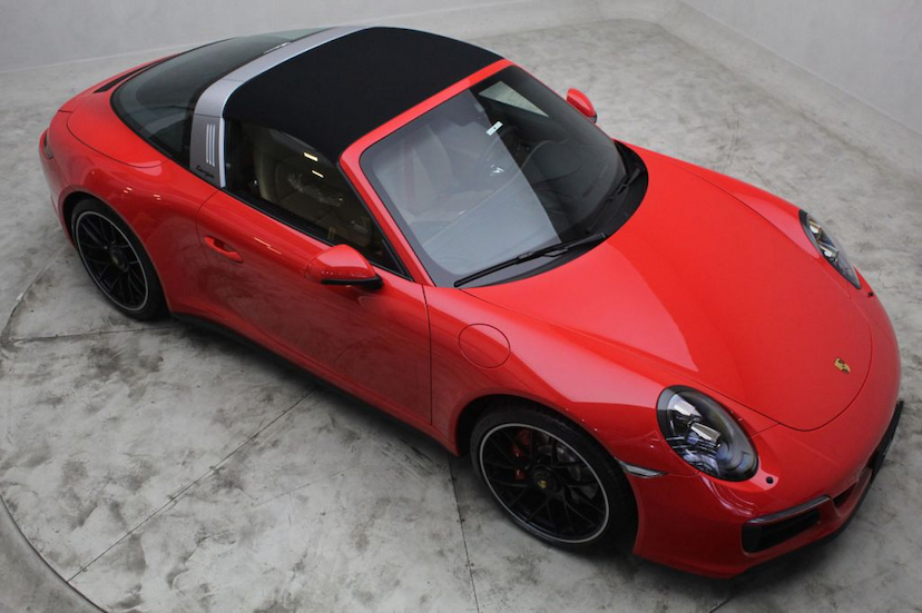 Foto do veículo PORSCHE  911 TARGA 4 GTS 2019 3.582 KM 869.000,00