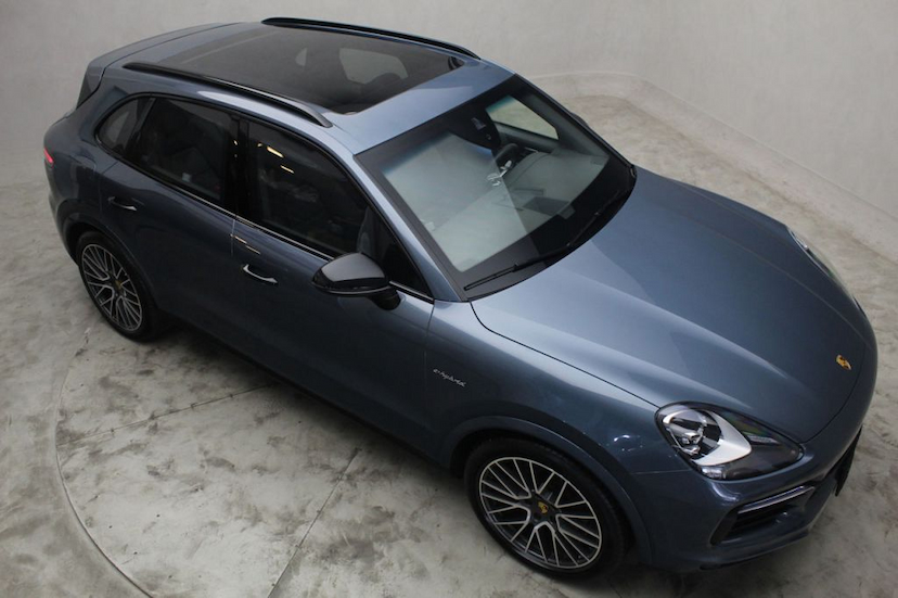Foto do veículo PORSCHE CAYENNE CAYENNE E-HYBRID 2020 8.000 KM 620.000,00