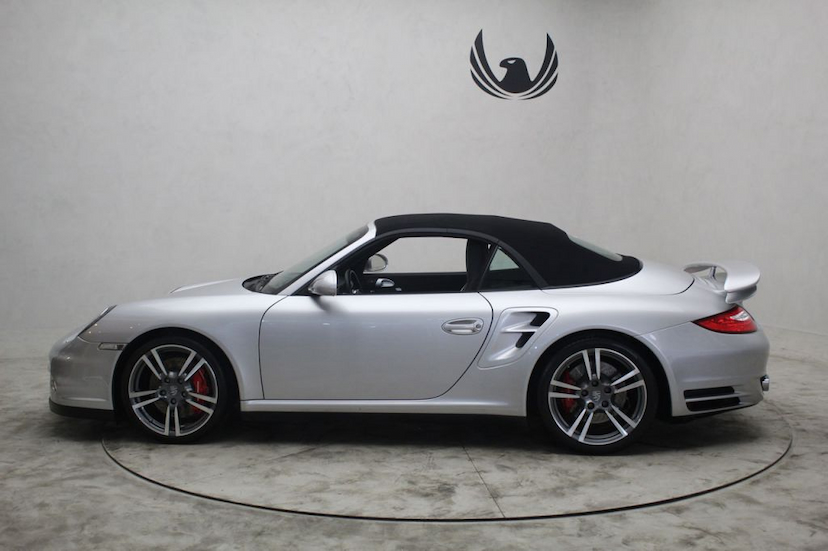 Foto do veículo PORSCHE  911 TURBO CABRIOLET 2010 27.238 KM 599.000,00