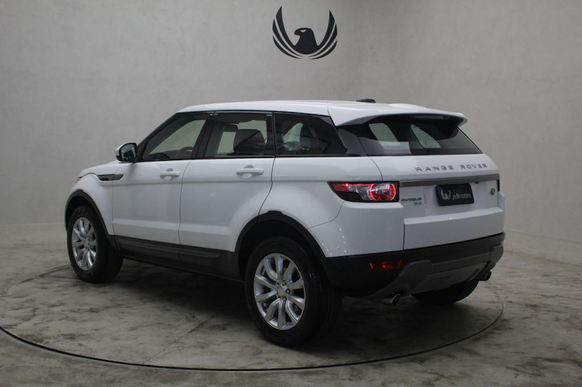 Foto do veículo LAND ROVER RANGE ROVER EVOQUE PURE 2015 45.487 KM 115.000,00