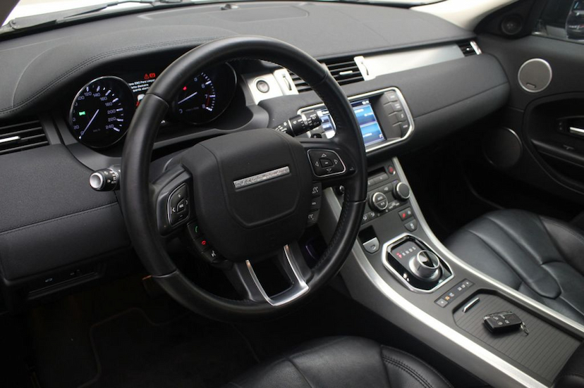Foto do veículo LAND ROVER RANGE ROVER EVOQUE PURE 2015 45.487 KM 115.000,00