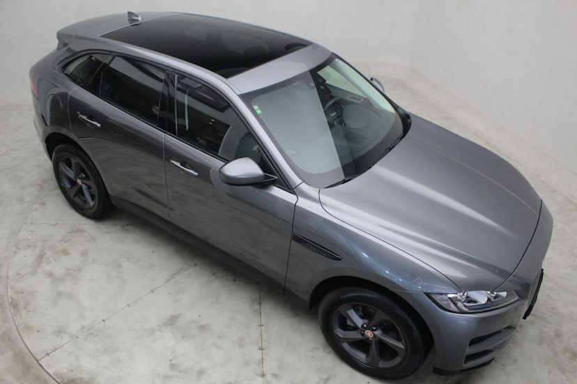 Foto do veículo JAGUAR  F PACE PRESTIGE 2018 34.200 KM 219.000,00