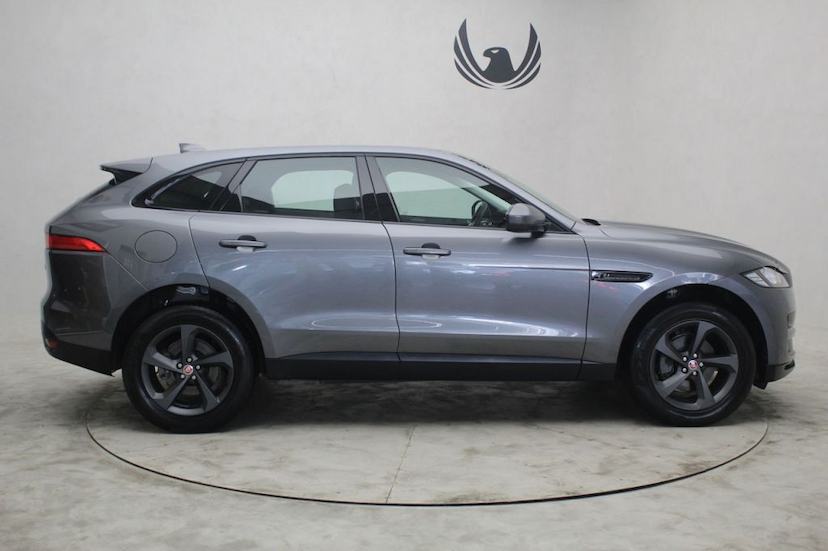 Foto do veículo JAGUAR  F PACE PRESTIGE 2018 34.200 KM 219.000,00