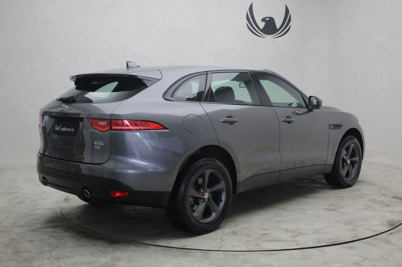 Foto do veículo JAGUAR  F PACE PRESTIGE 2018 34.200 KM 219.000,00