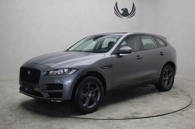 Foto do veículo JAGUAR  F PACE PRESTIGE 2018 34.200 KM 219.000,00