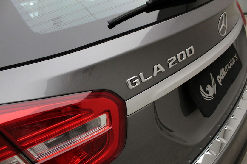 Foto do veículo MERCEDES-BENZ  GLA 200 URBAN 2016 90.630 KM 119.000,00