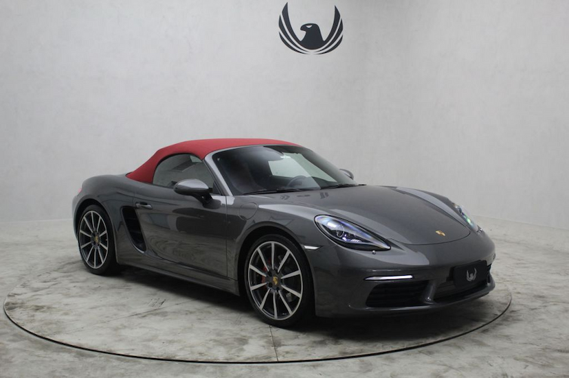 Foto do veículo PORSCHE  718 BOXSTER 2018 7.186 KM 399.000,00