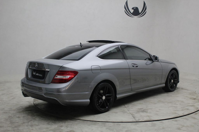 Foto do veículo MERCEDES-BENZ  C180 COUPE 2013 72.481 KM 75.000,00