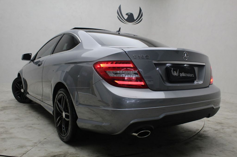 Foto do veículo MERCEDES-BENZ  C180 COUPE 2013 72.481 KM 75.000,00