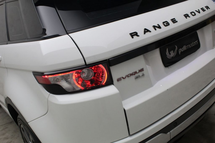 Foto do veículo LAND ROVER RANGE ROVER EVOQUE DYNAMIC 2014 41.041 KM 119.000,00