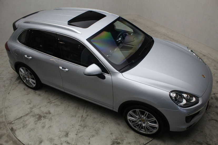 Foto do veículo PORSCHE CAYENNE CAYENNE S 2016 57.665 KM 259.000,00