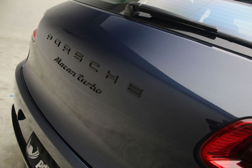 Foto do veículo PORSCHE  MACAN TURBO 2015 45.195 KM 309.000,00