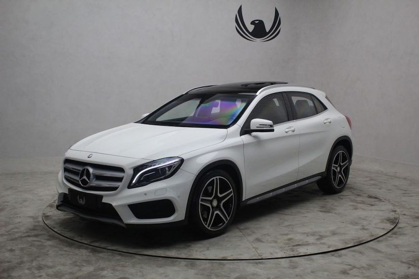 Foto do veículo MERCEDES-BENZ  GLA 250 SPORT 2016 22.815 KM 169.000,00