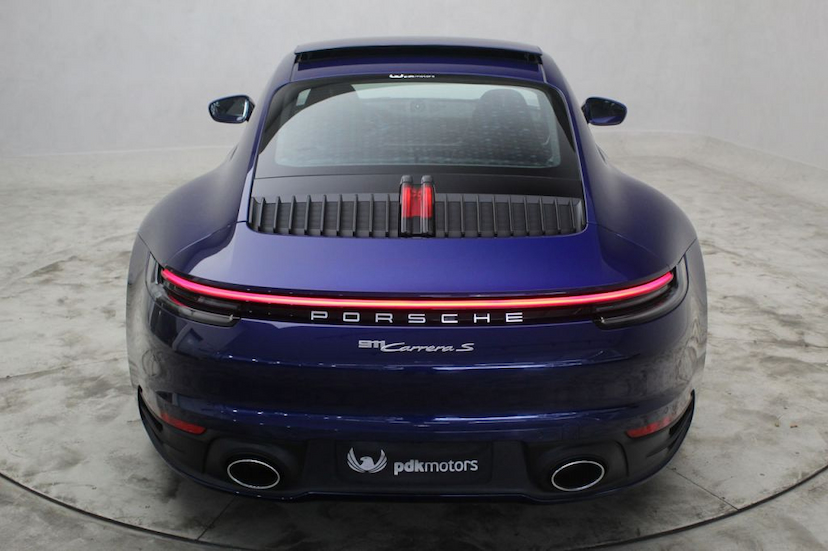 Foto do veículo PORSCHE  911 CARRERA S 2020 3.660 KM 789.000,00
