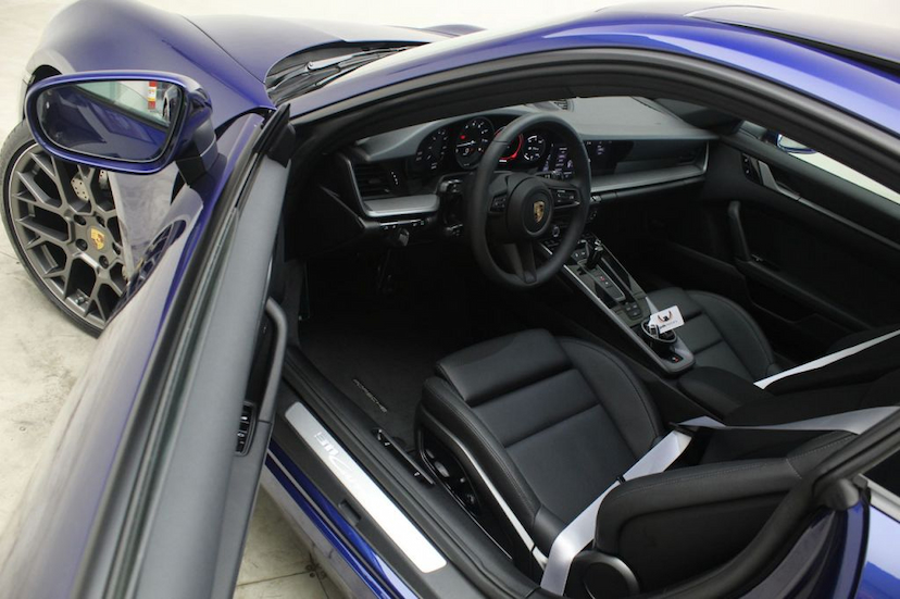 Foto do veículo PORSCHE  911 CARRERA S 2020 3.660 KM 789.000,00