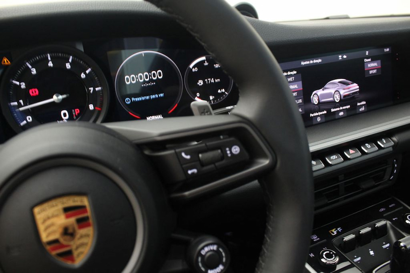 Foto do veículo PORSCHE  911 CARRERA S 2020 3.660 KM 789.000,00