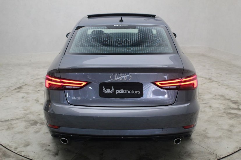 Foto do veículo AUDI  A3 SEDAN 2020 10.470 KM 169.000,00