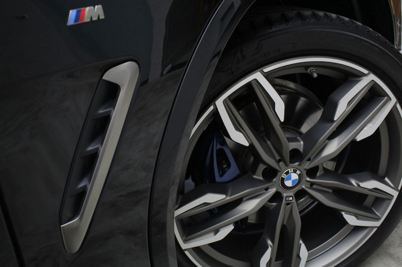 Foto do veículo BMW  X3 M40I 2018 12.650 KM 349.000,00